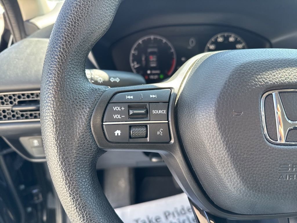 Used 2025 Honda HR-V LX image 14