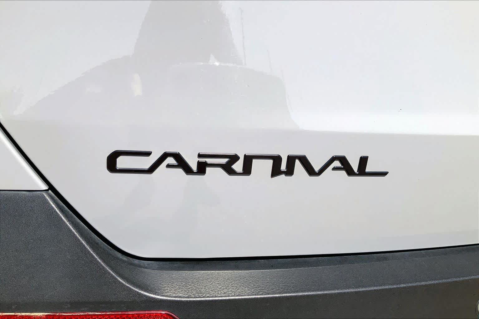 Used 2025 Kia Carnival SX Prestige FWD image 33