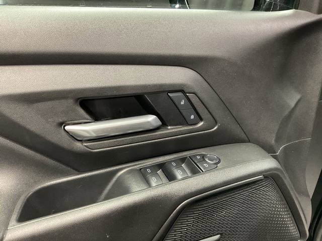 Used 2025 Chevrolet Silverado EV W/T AWD/4WD image 12