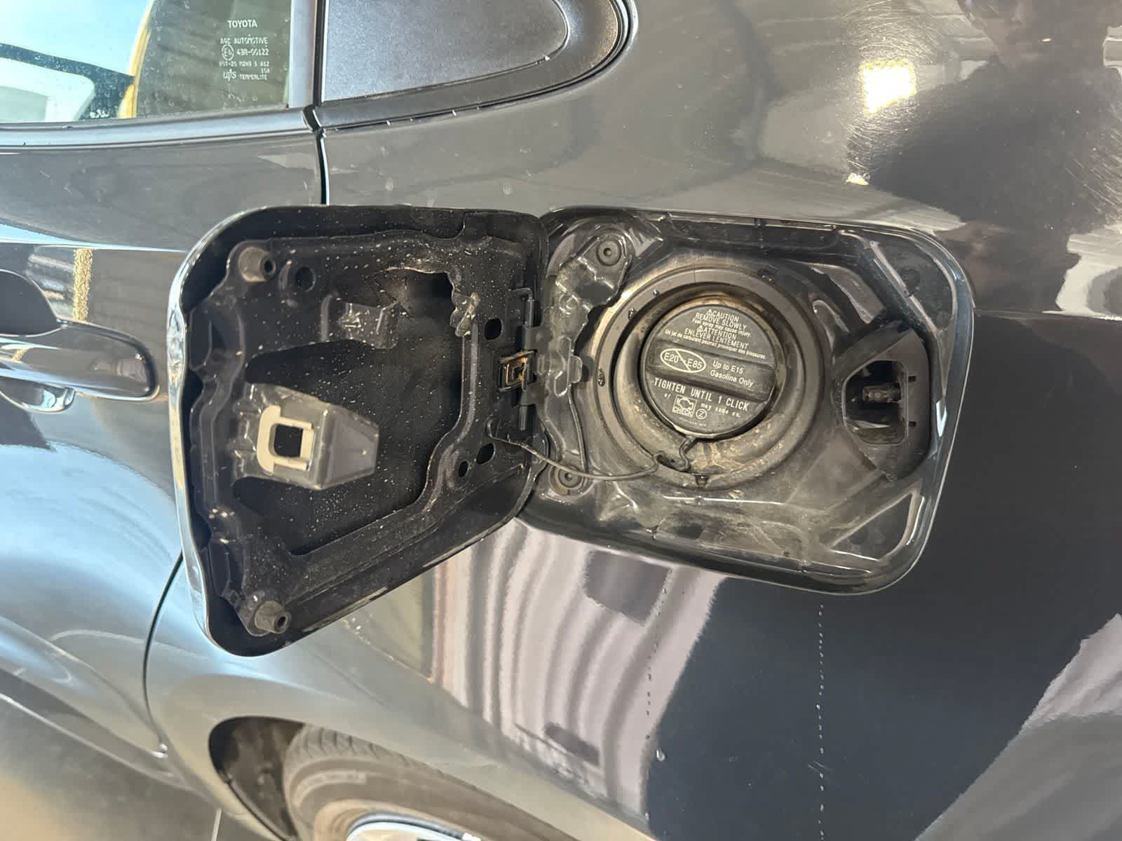 Used 2026 Toyota Corolla LE FWD image 11