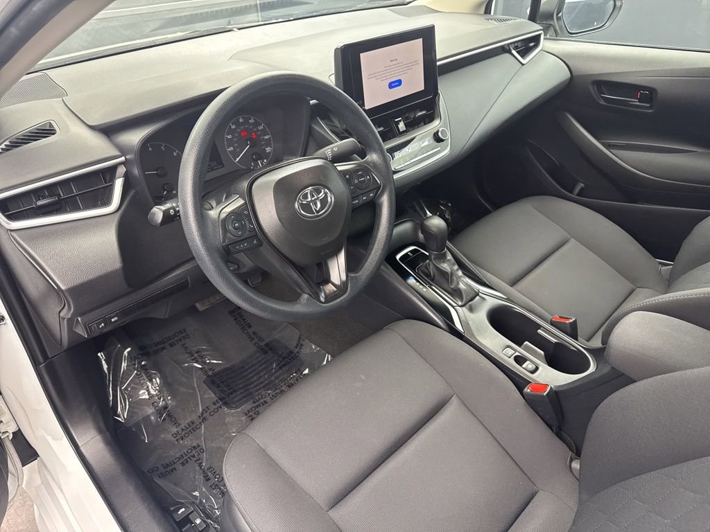 Used 2024 Toyota Corolla LE image 8