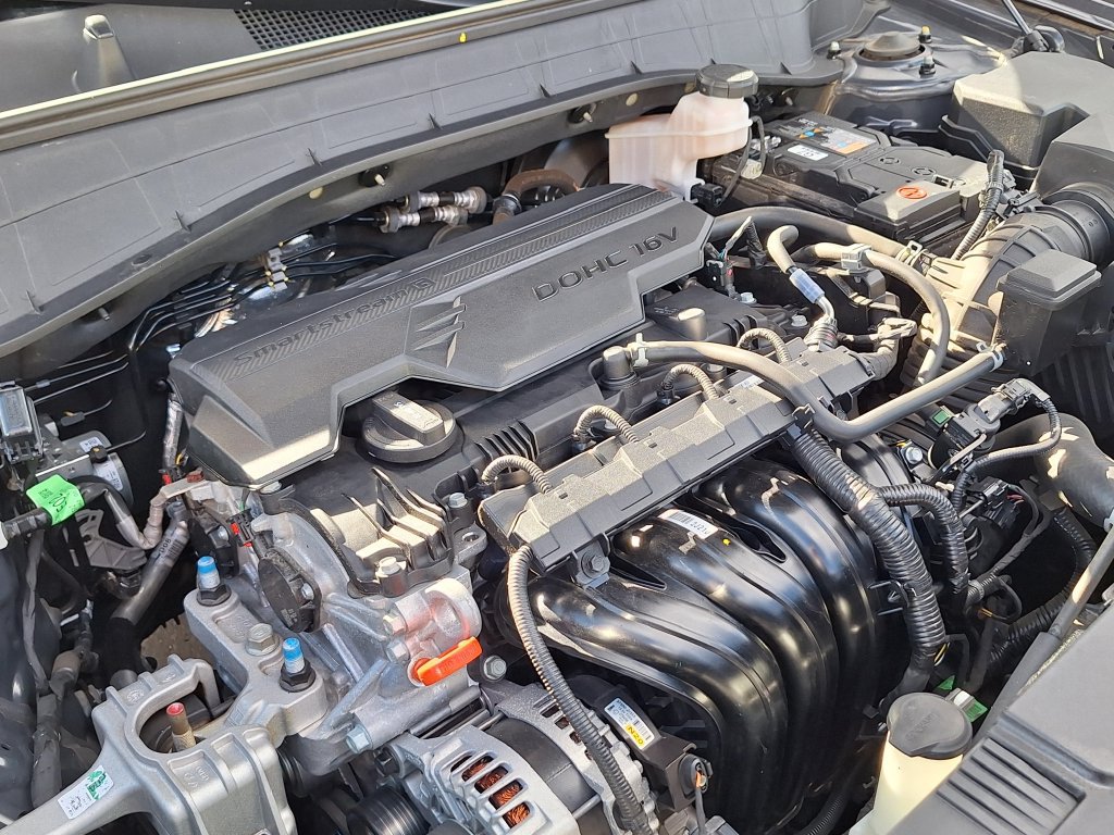 Certified 2024 Hyundai Kona SEL AWD/4WD image 30