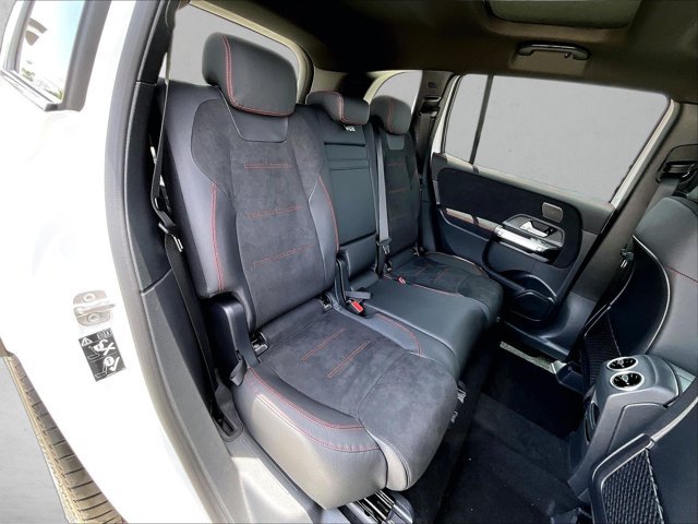 New 2026 Mercedes-Benz GLB 250 image 29