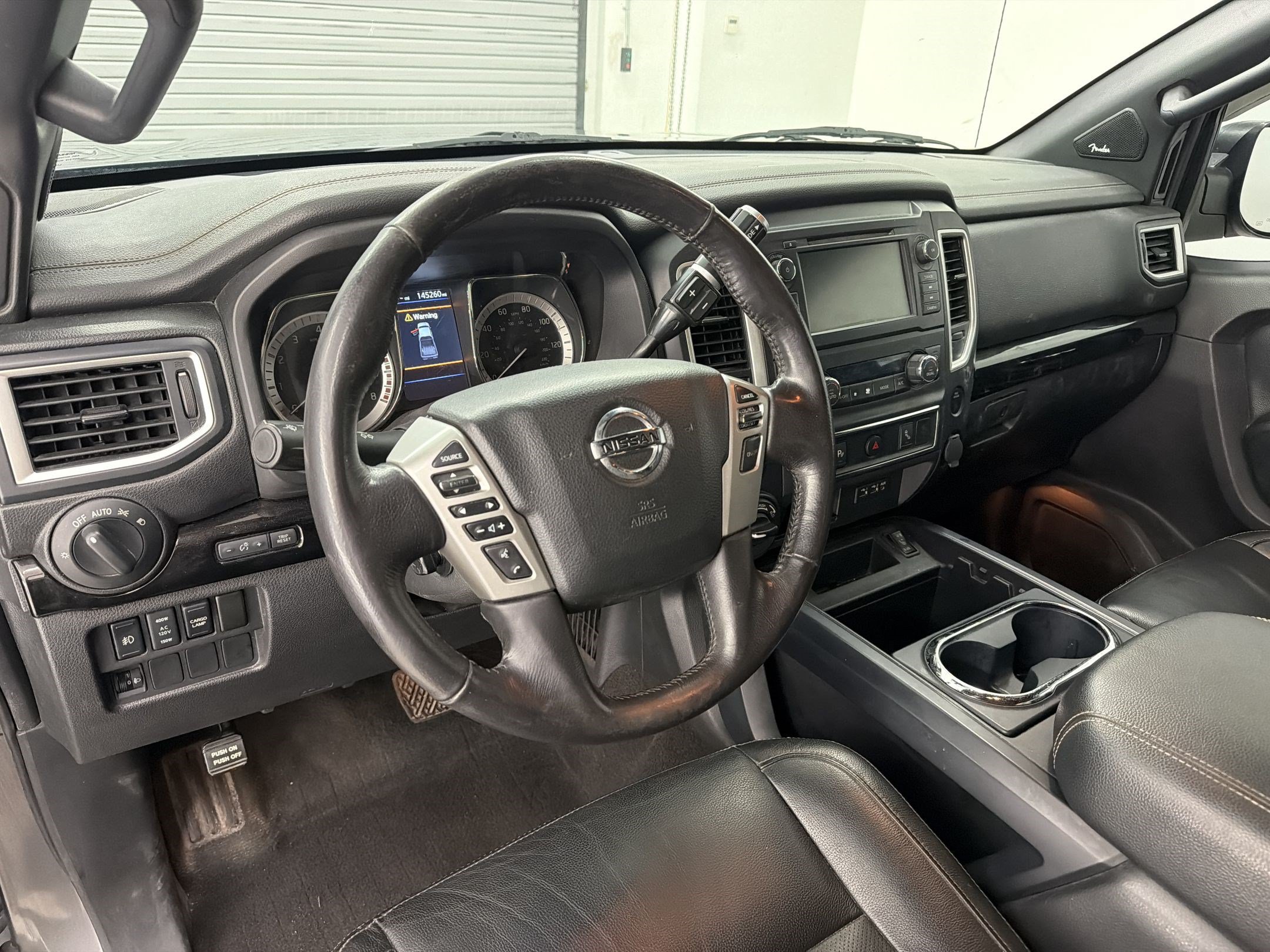 Used 2019 Nissan Titan SL w/ Midnight Edition AWD/4WD image 4