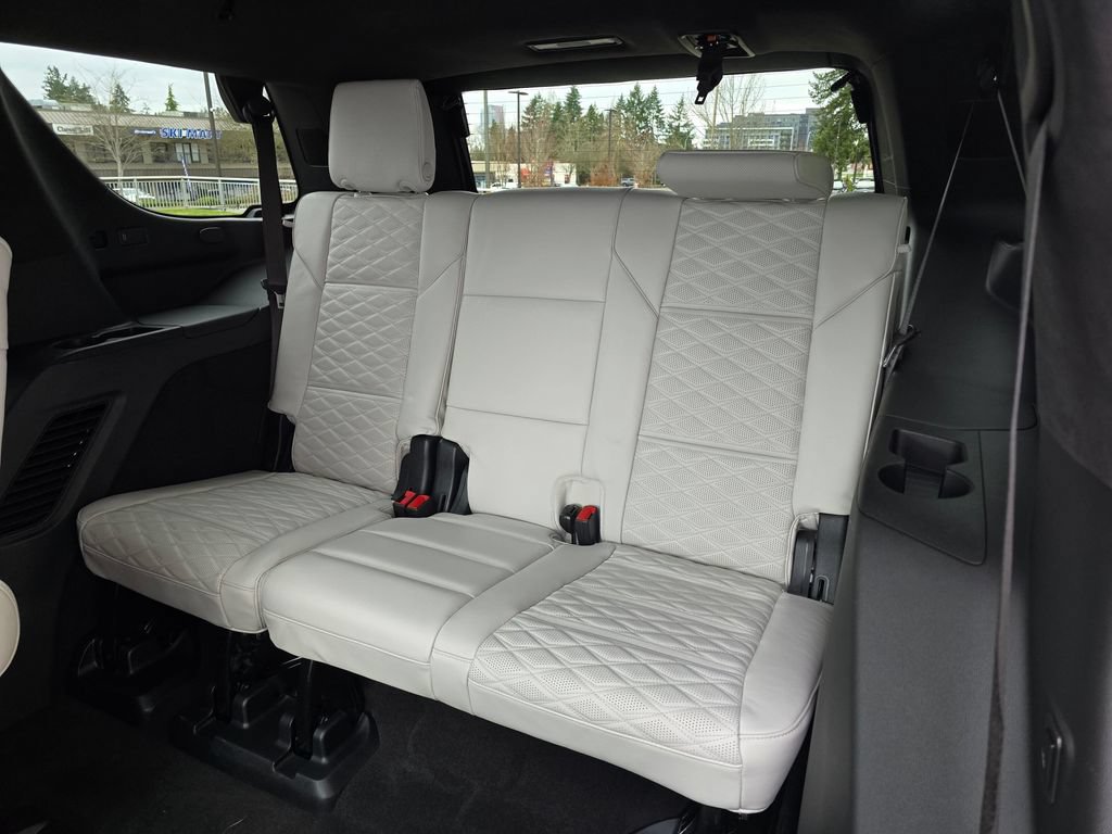 Used 2025 Cadillac Escalade V AWD/4WD image 19