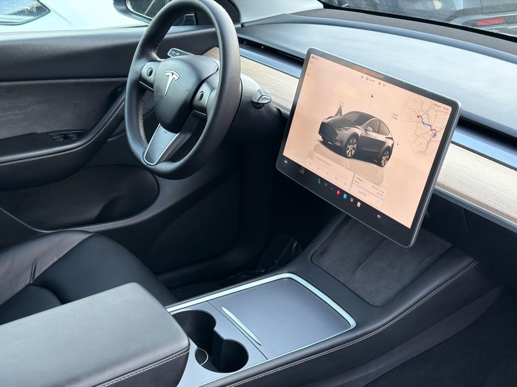 Used 2023 Tesla Model Y Long Range AWD/4WD image 6