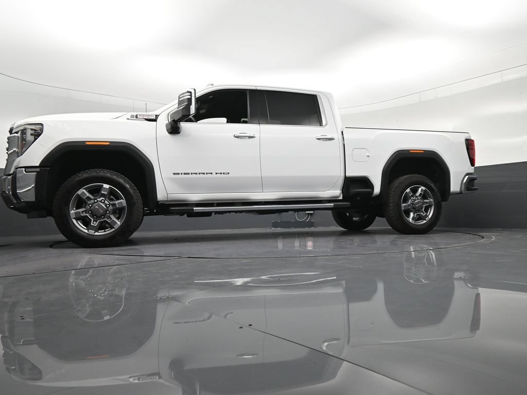 Used 2025 GMC Sierra 2500 SLT w/ SLT Premium Package AWD/4WD image 31