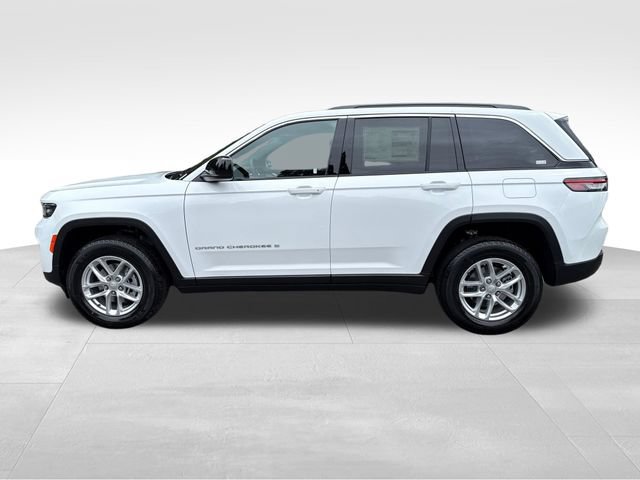 New 2026 Jeep Grand Cherokee Laredo AWD/4WD image 4