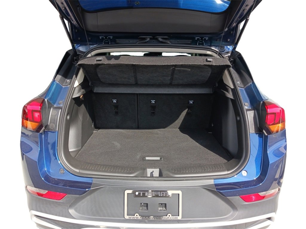 Used 2023 Buick Encore GX Preferred w/ Cold Weather Comfort Package image 13