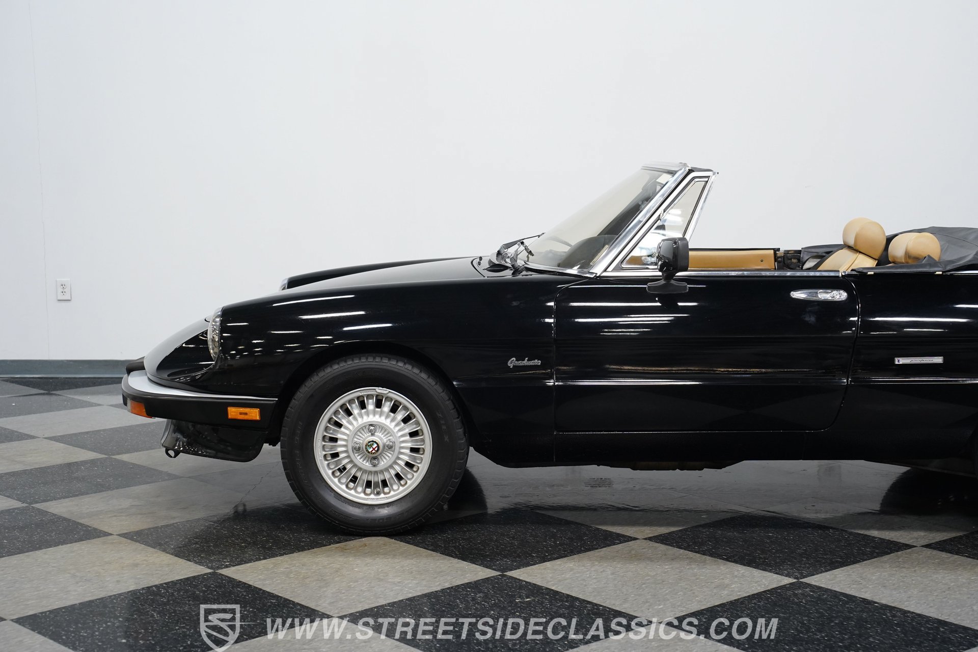 Used 1990 Alfa Romeo Spider Graduate RWD image 23