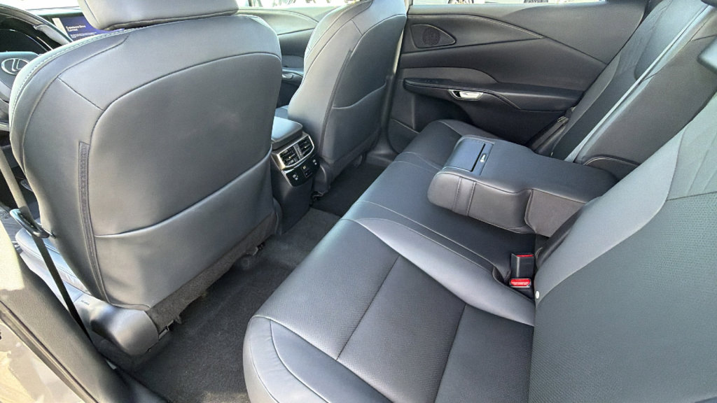 Used 2023 Lexus RX 350 Premium w/ Accessory Package image 24