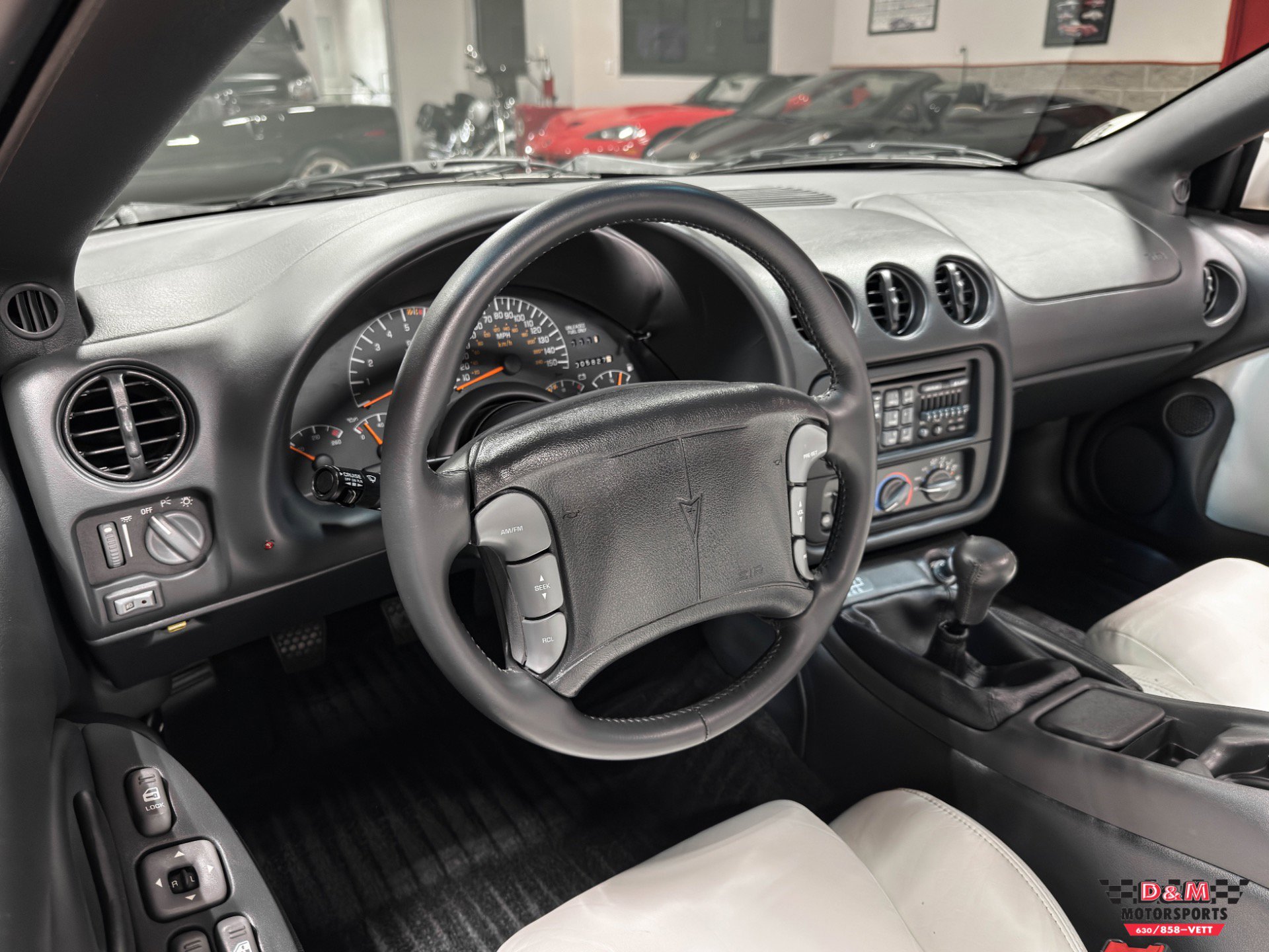 Used 1994 Pontiac Firebird Coupe RWD image 10