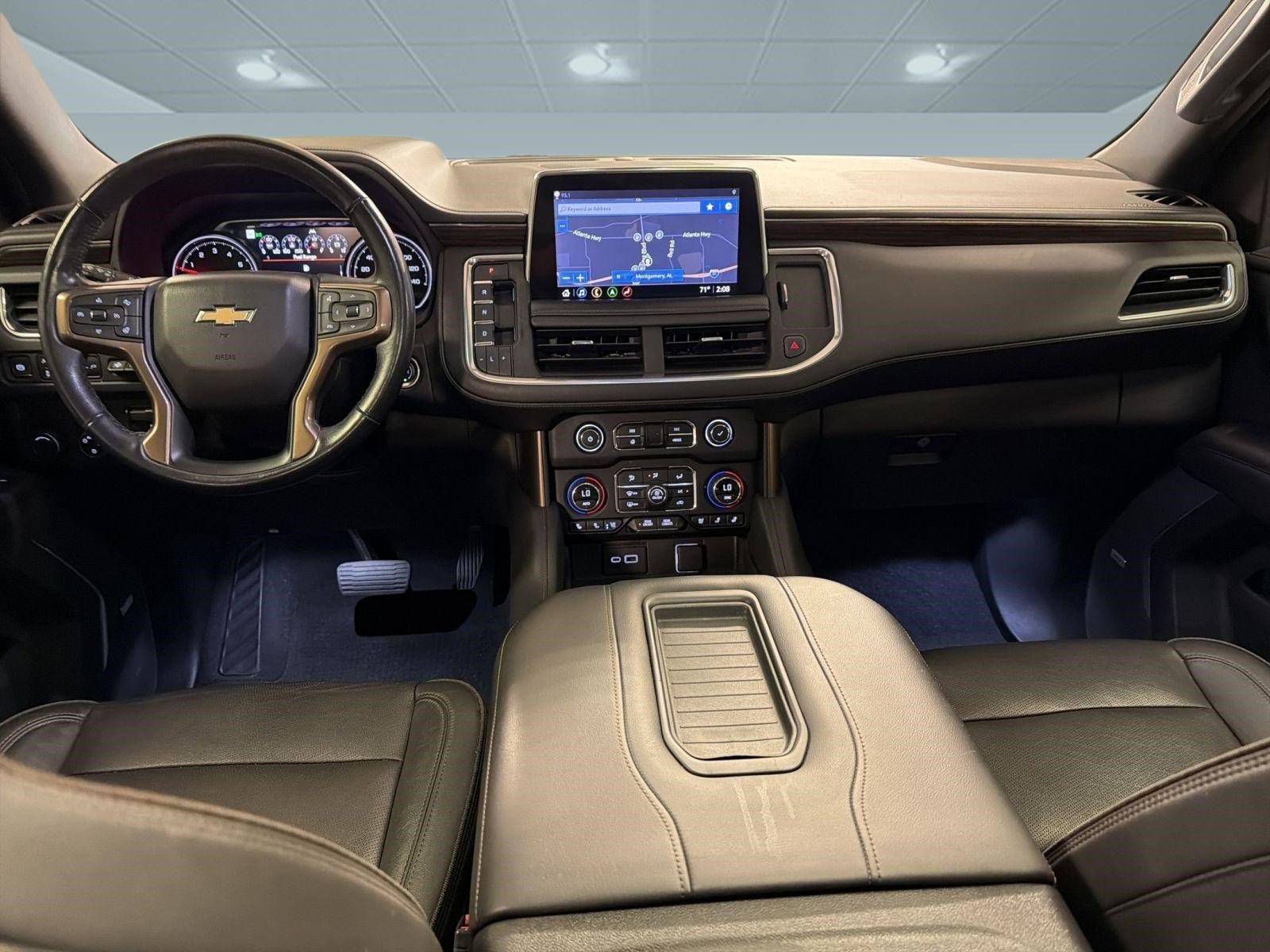 Used 2021 Chevrolet Tahoe High Country w/ Premium Package RWD image 14