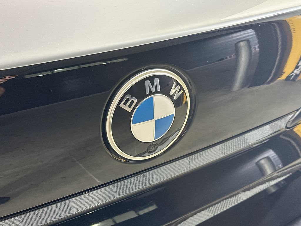 Used 2023 BMW 740i RWD image 33