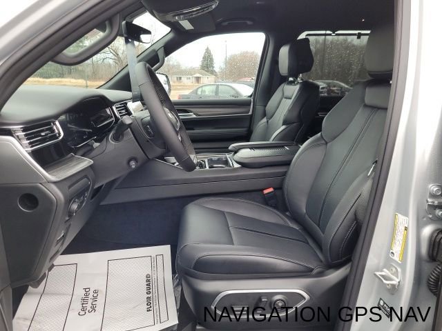 Used 2023 Jeep Wagoneer Series III w/ Convenience Group I image 5