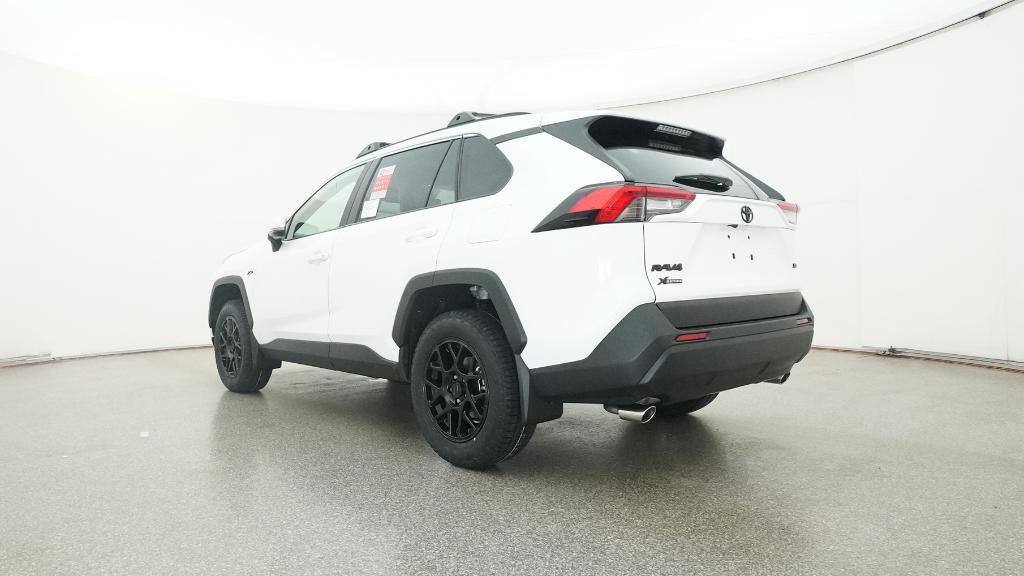 New 2025 Toyota RAV4 XLE image 30