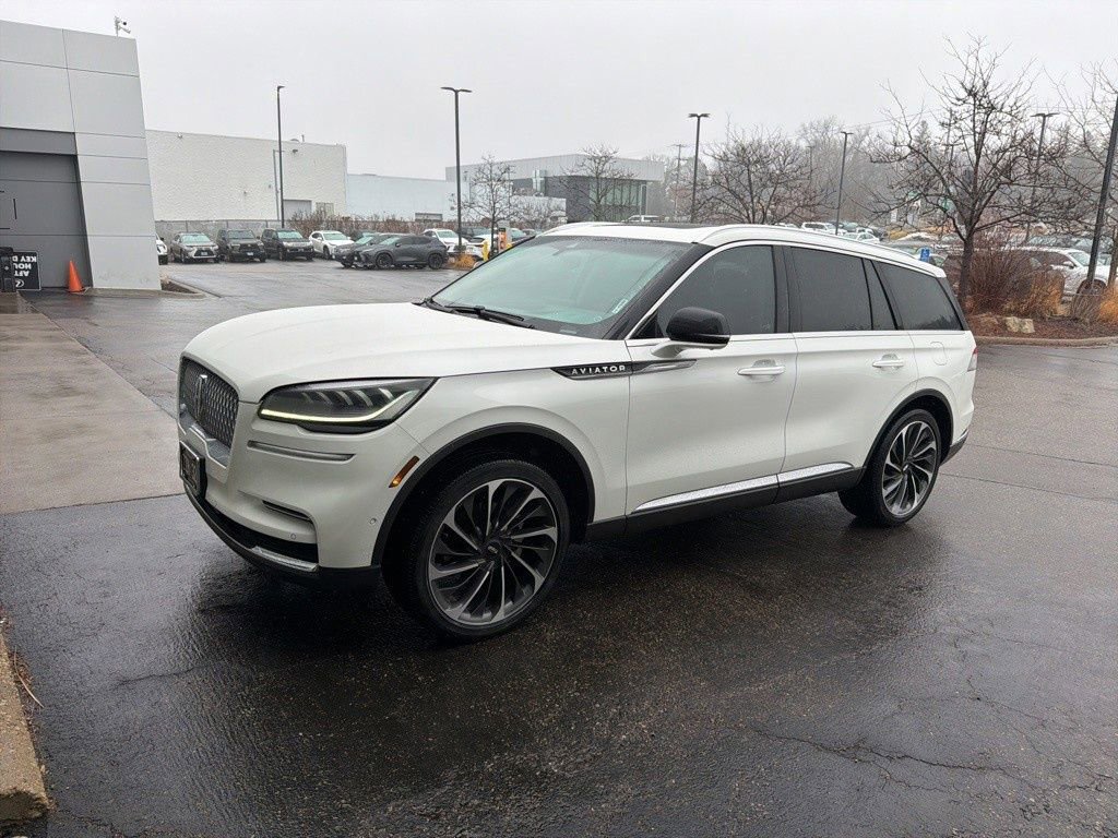 Used 2023 Lincoln Aviator Reserve w/ Equipment Group 201A AWD/4WD image 1