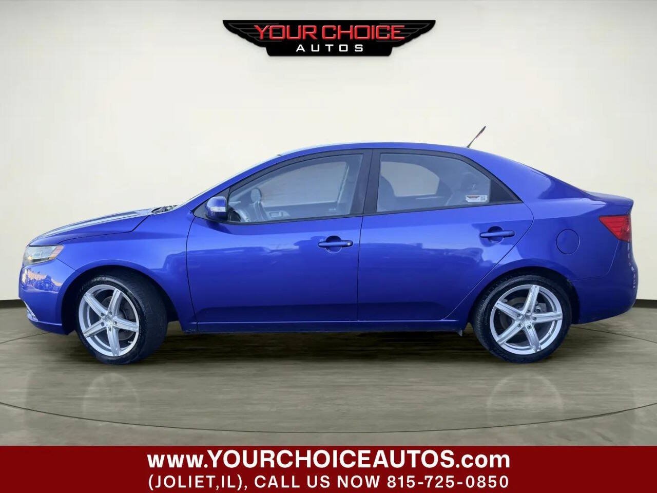 Used 2010 Kia Forte SX FWD image 2