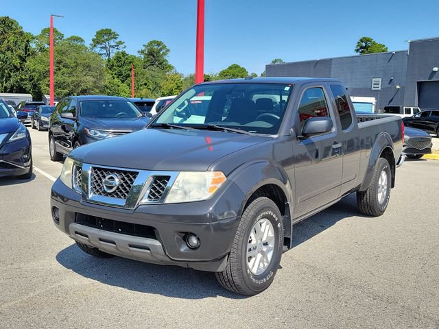 Used 2015 Nissan Frontier SV w/ SV Value Truck Package AWD/4WD image 5