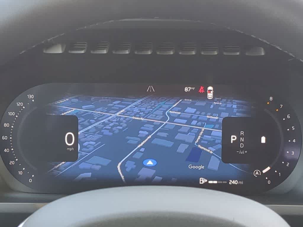 Certified 2026 Volvo XC90 B6 Plus AWD/4WD image 31