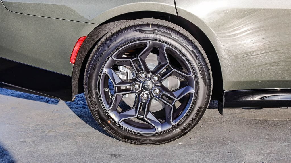 New 2026 Dodge Charger R/T w/ Blacktop Package AWD/4WD image 12