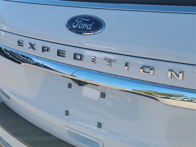 Used 2024 Ford Expedition Max Limited image 9