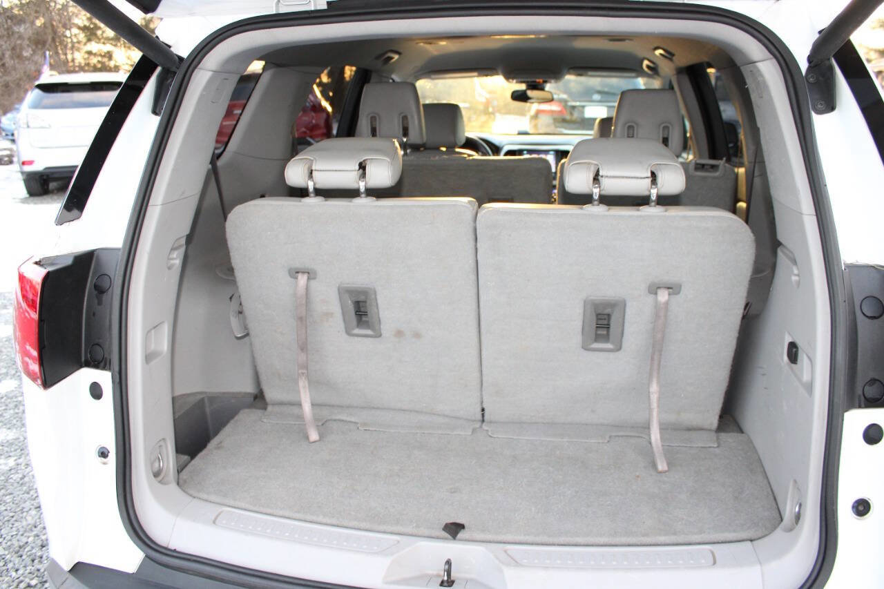 Used 2017 GMC Acadia SLT image 23
