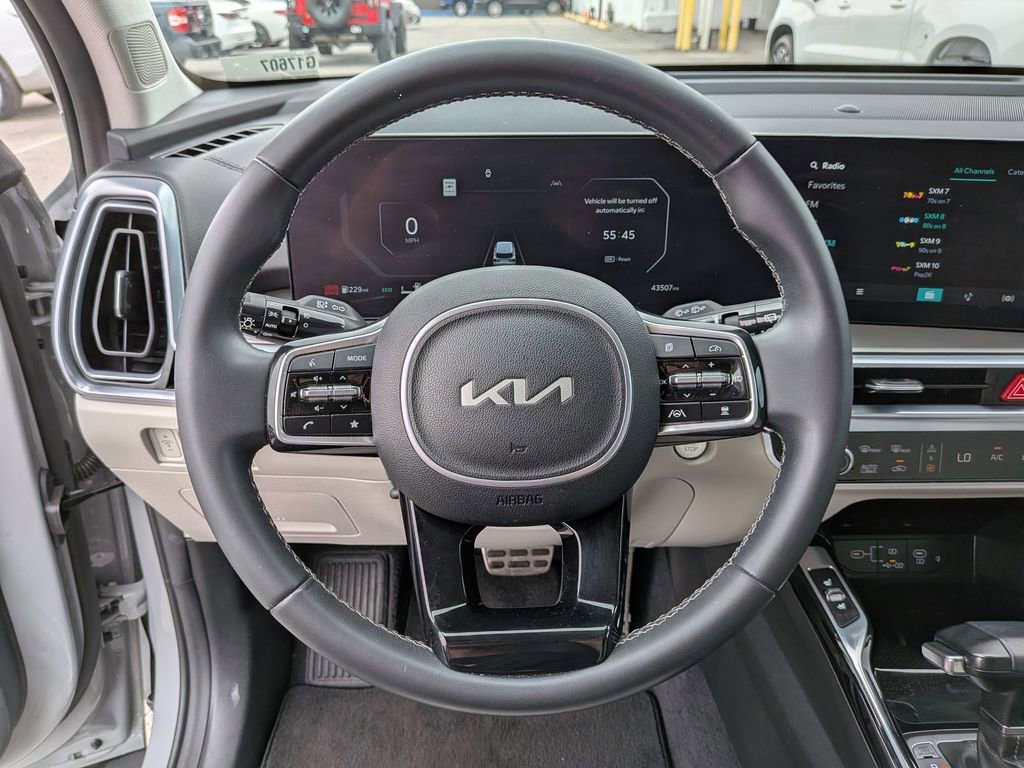 Used 2024 Kia Sorento SX image 19
