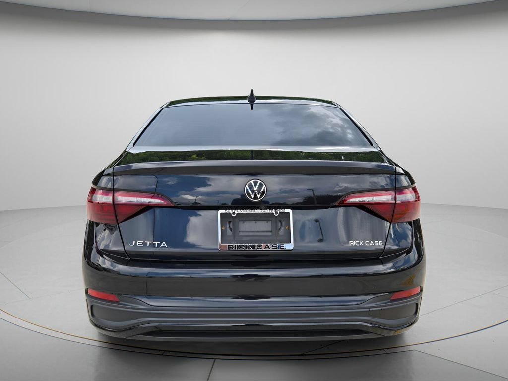 Certified 2022 Volkswagen Jetta S FWD image 5