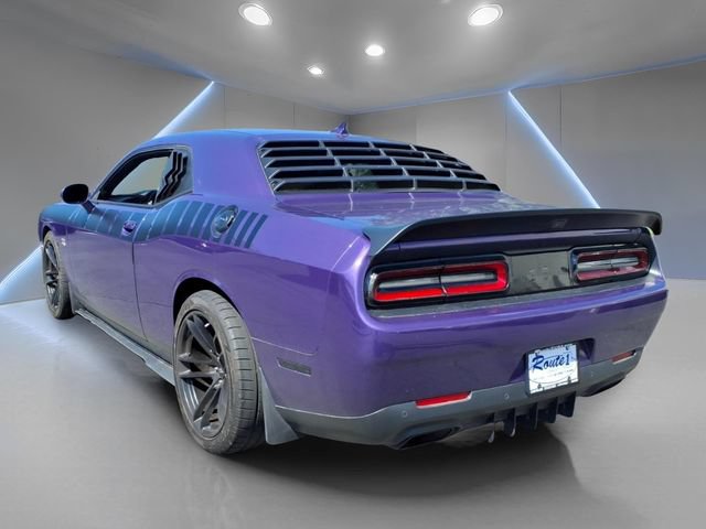 Used 2019 Dodge Challenger R/T Scat Pack w/ Shaker Package RWD image 5