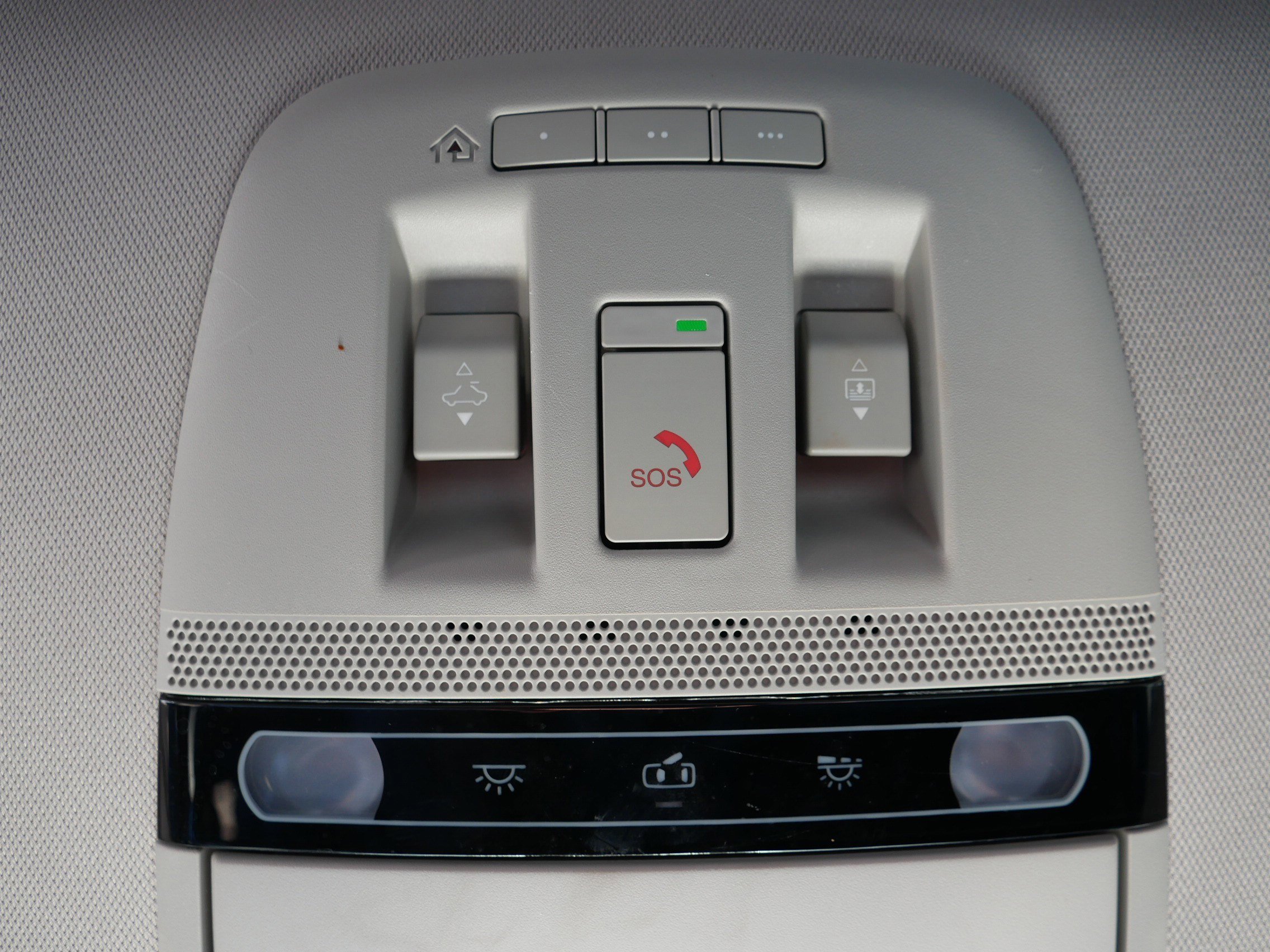 Certified 2023 Nissan Ariya image 33