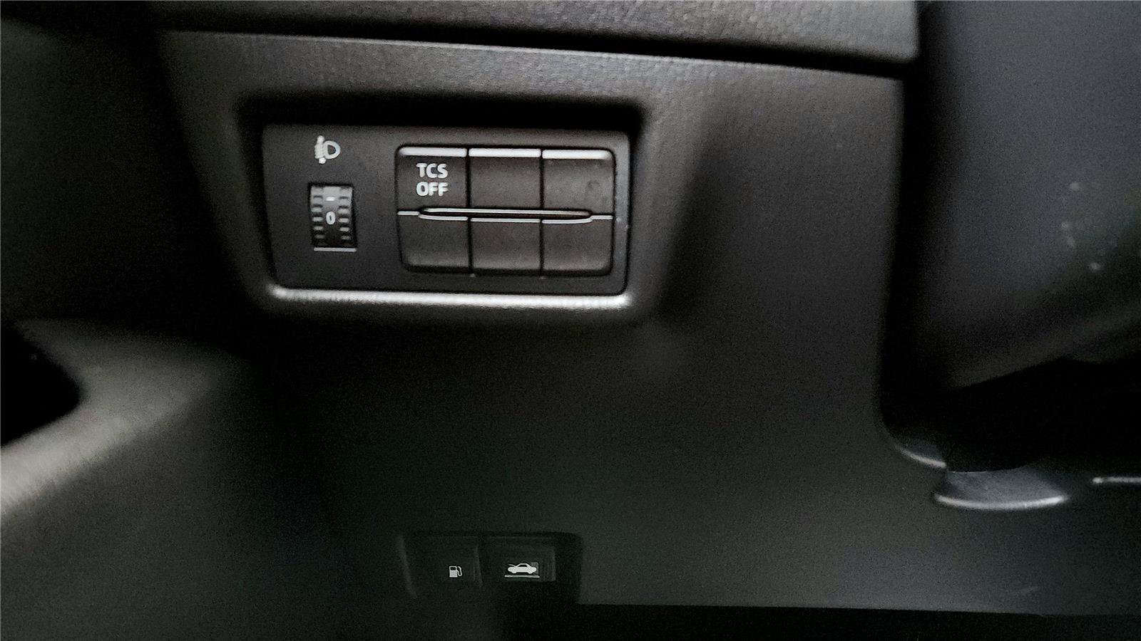 Used 2019 MAZDA CX-5 Sport image 32