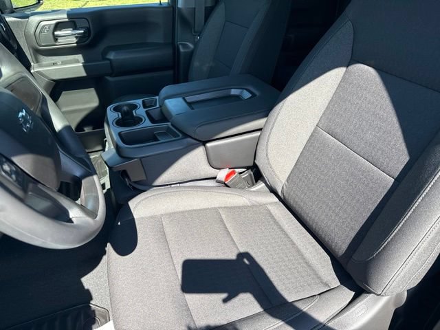 New 2026 Chevrolet Silverado 2500 Custom w/ Custom Value Package AWD/4WD image 17