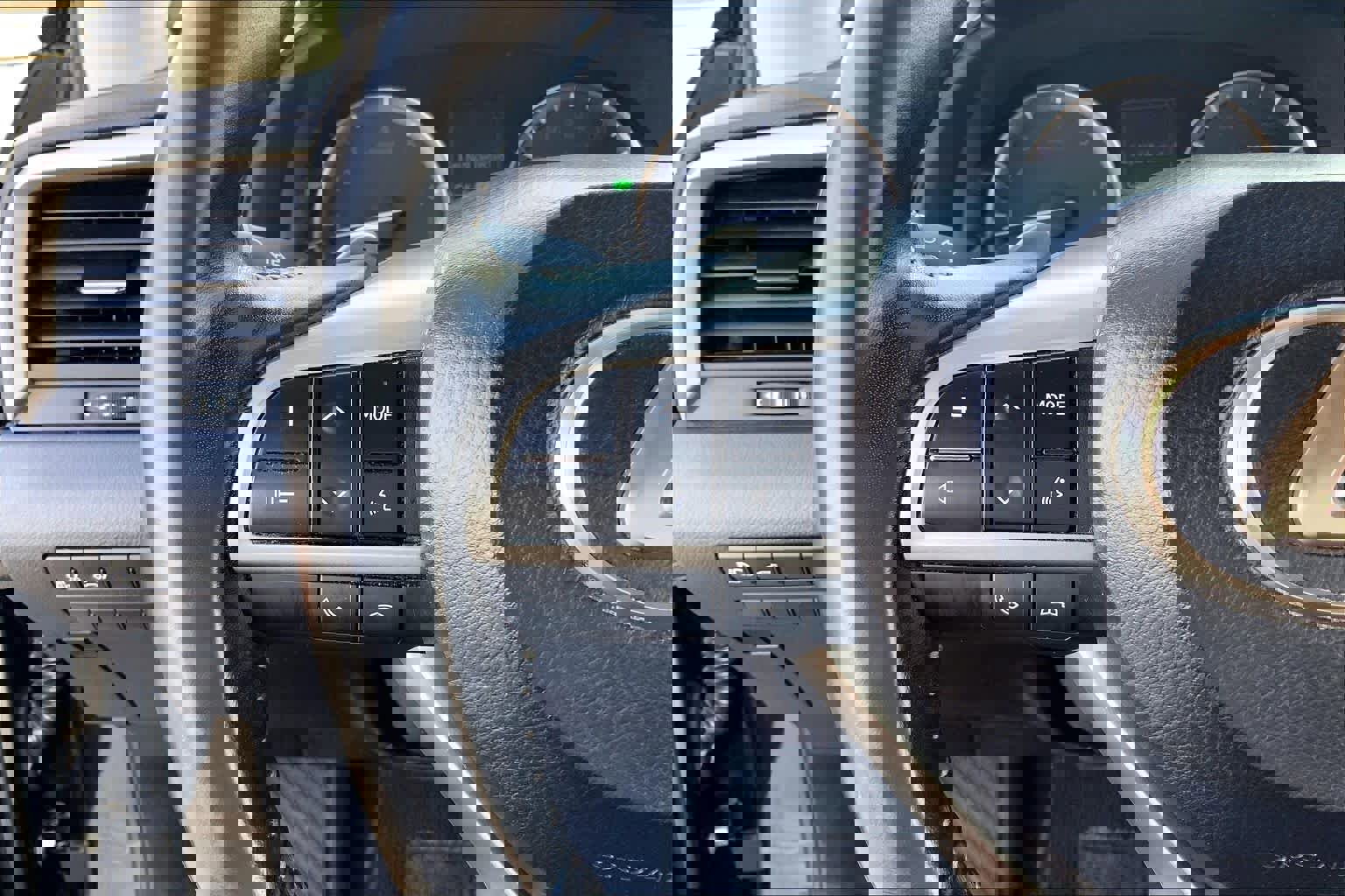 Used 2021 Lexus RX 350 w/ Premium Package image 23