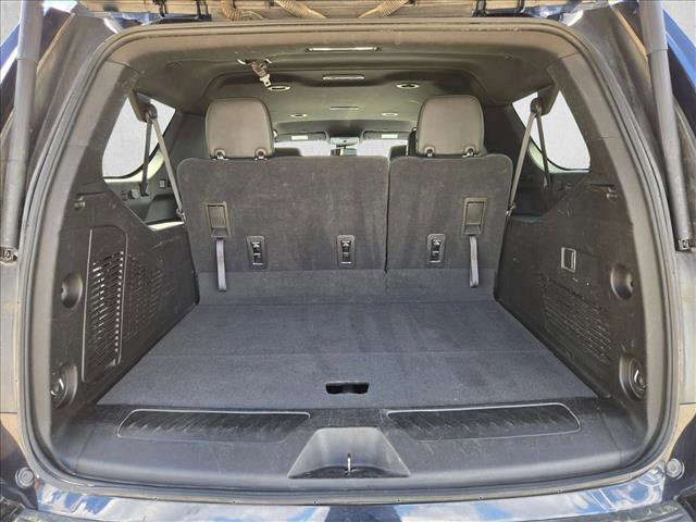 Used 2023 Chevrolet Suburban LT image 6