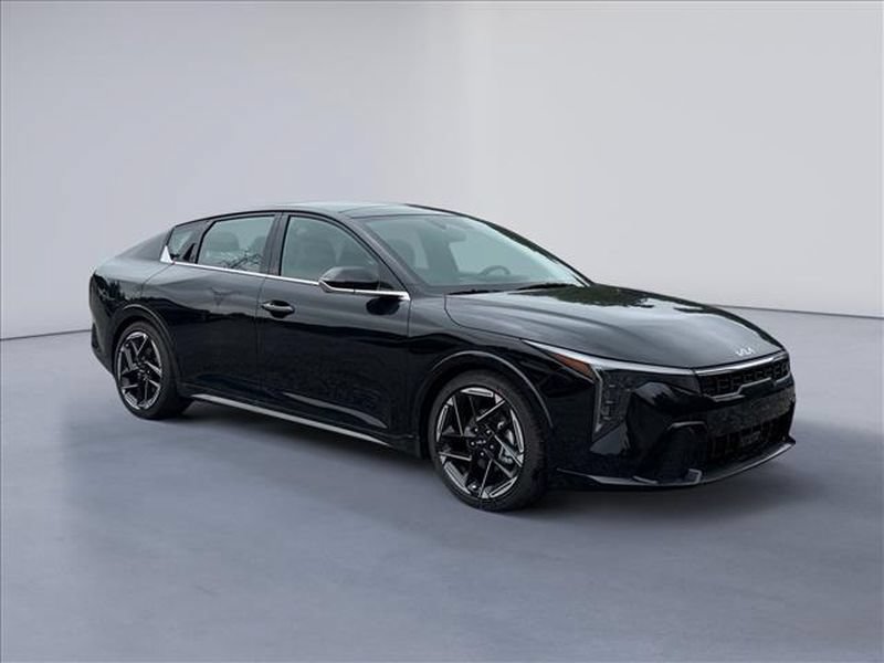 New 2026 Kia K4 GT-Line Turbo w/ GT-Line Premium Package FWD image 7