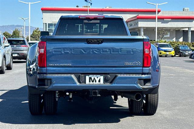 New 2026 Chevrolet Silverado 3500 High Country w/ Technology Package image 5