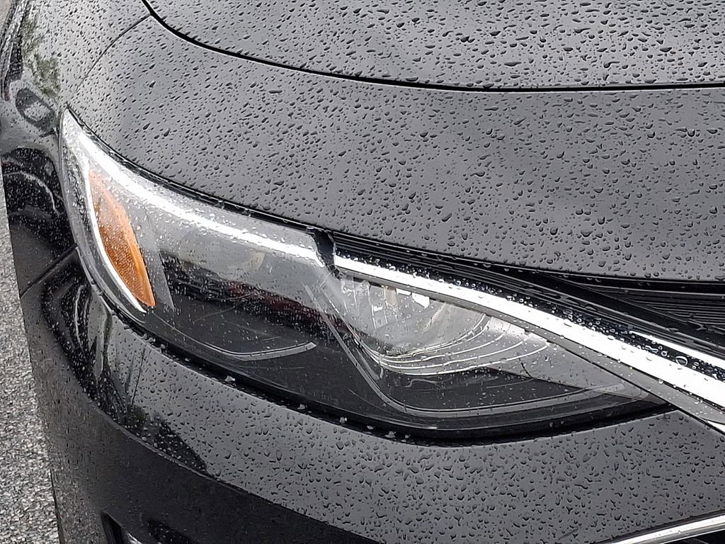 Used 2019 Chevrolet Malibu LT w/ Driver Confidence Package II FWD image 9