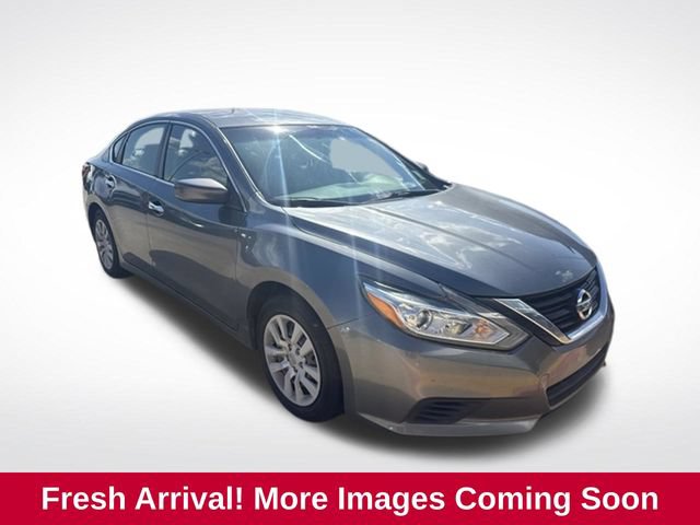 Used 2018 Nissan Altima 2.5 S w/ S Convenience Package