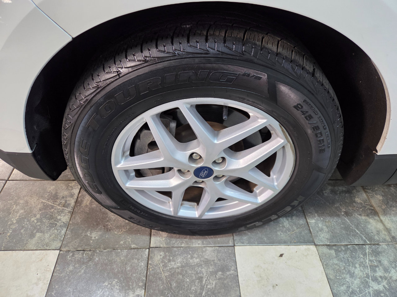 Used 2021 Ford Edge SEL image 34