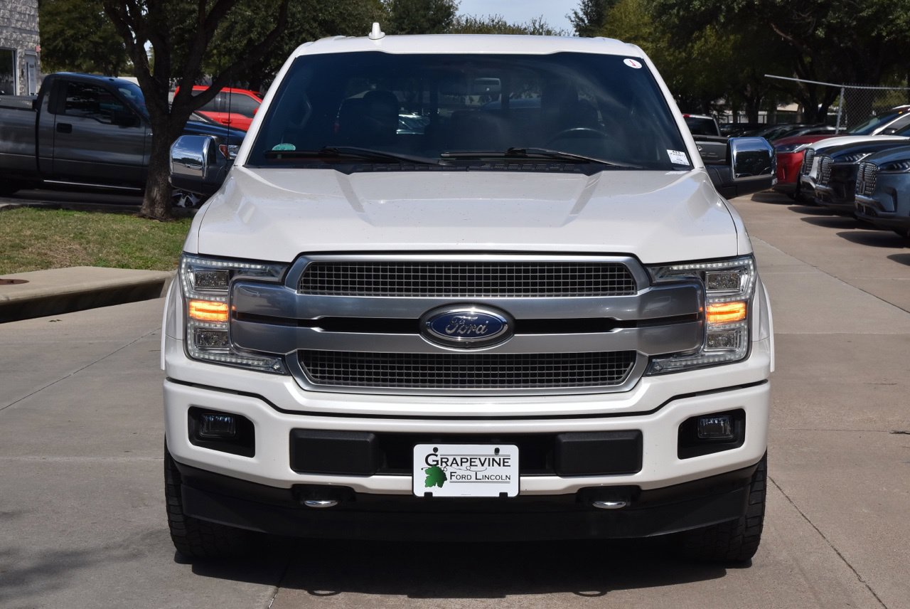 Used 2018 Ford F150 Platinum w/ Equipment Group 701A Luxury AWD/4WD image 3
