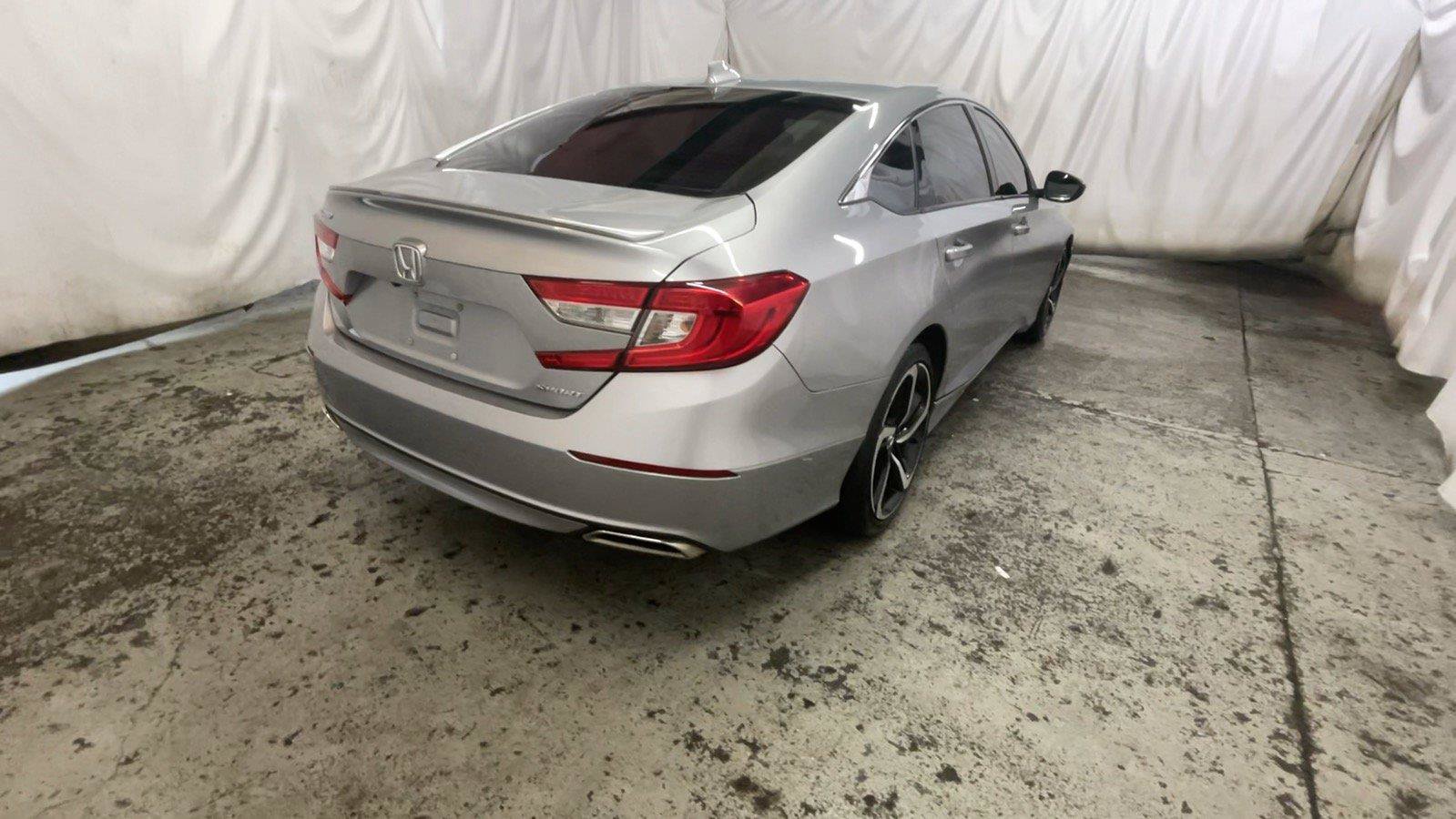 Used 2020 Honda Accord Sport image 6