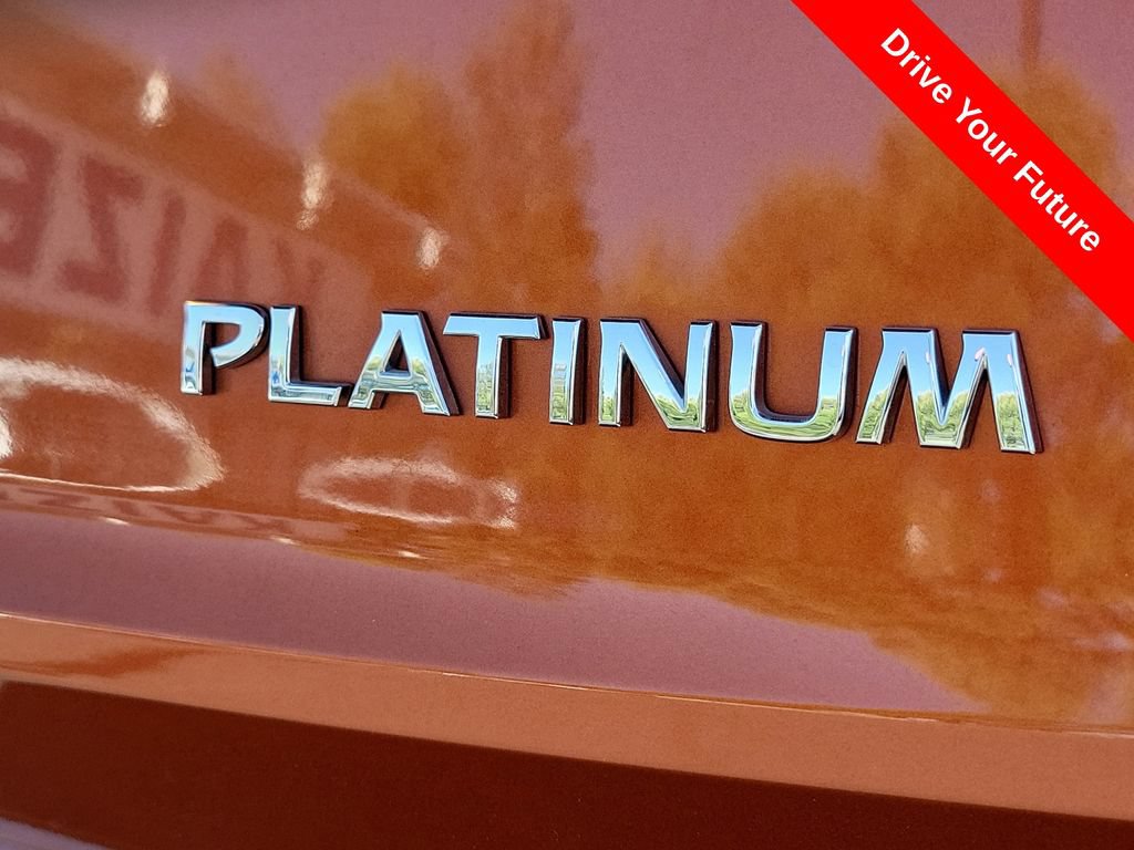 Used 2023 Nissan Rogue Platinum w/ Platinum Premium Package FWD image 34