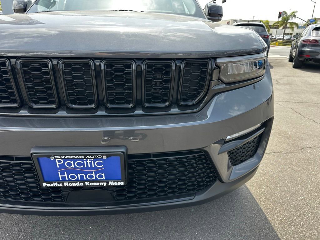 Used 2022 Jeep Grand Cherokee Limited 4xe AWD/4WD image 5