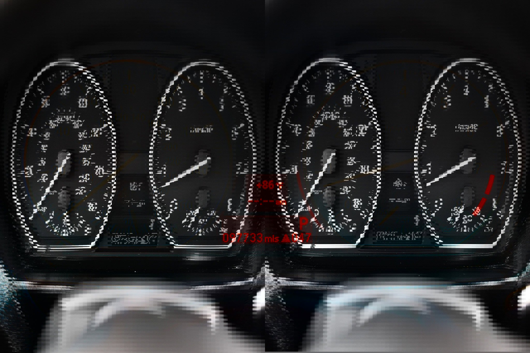 Used 2012 BMW 135i Convertible w/ Premium Pkg RWD image 31