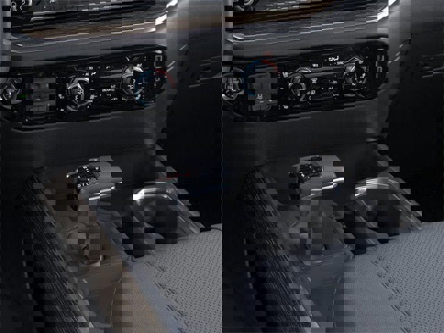 New 2026 GMC Sierra 1500 SLT image 23