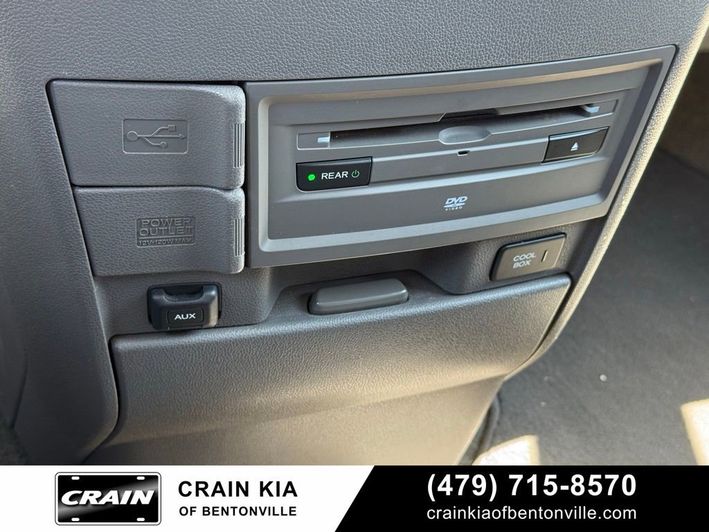 Used 2015 Honda Odyssey Touring image 19