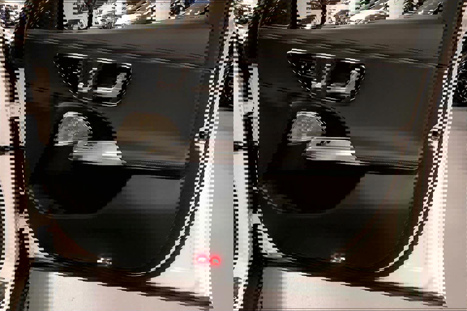 Used 2025 Mercedes-Benz E 450 4MATIC All-Terrain Wagon image 21