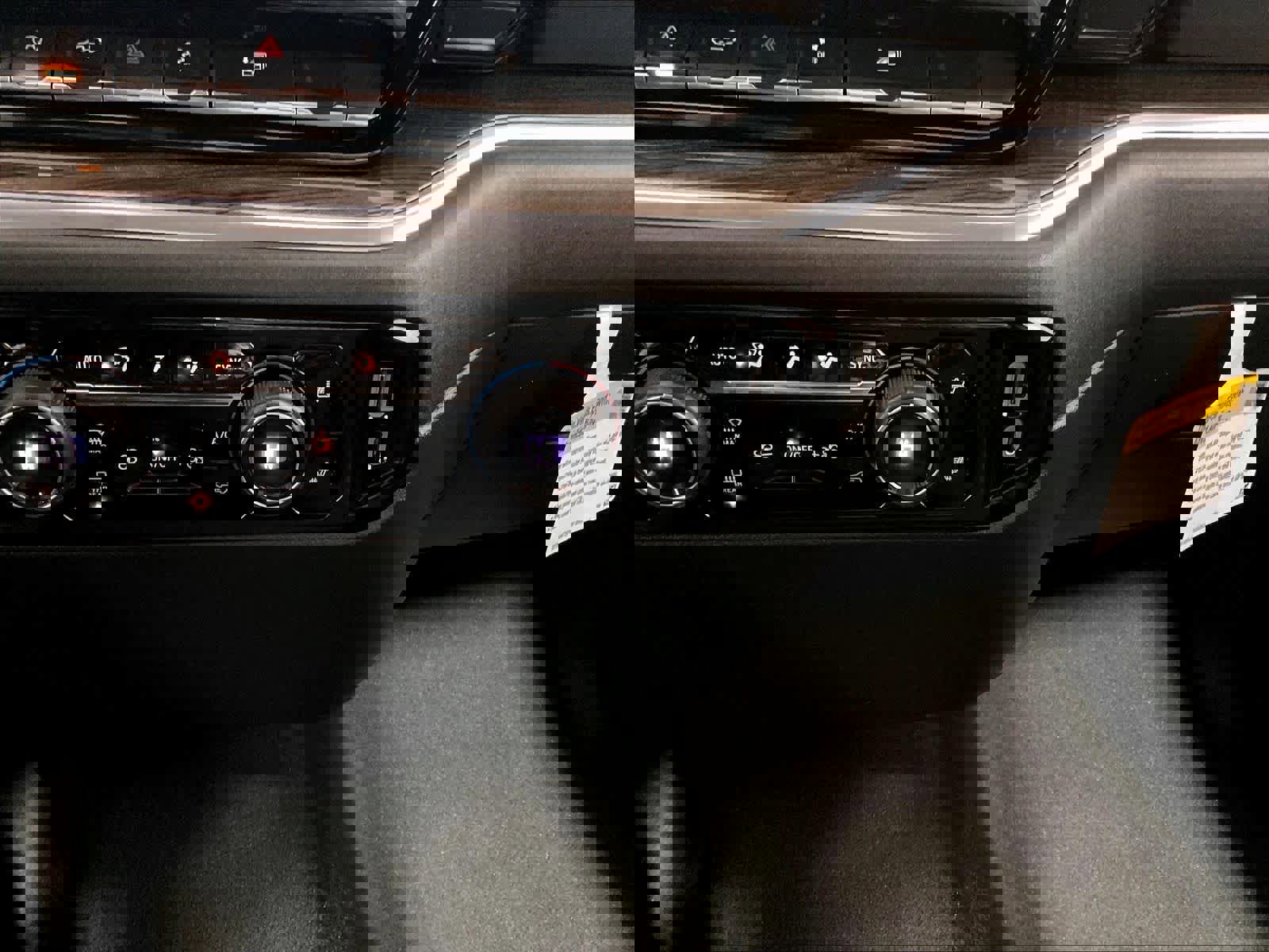 Used 2022 Chevrolet Silverado 1500 LT image 26