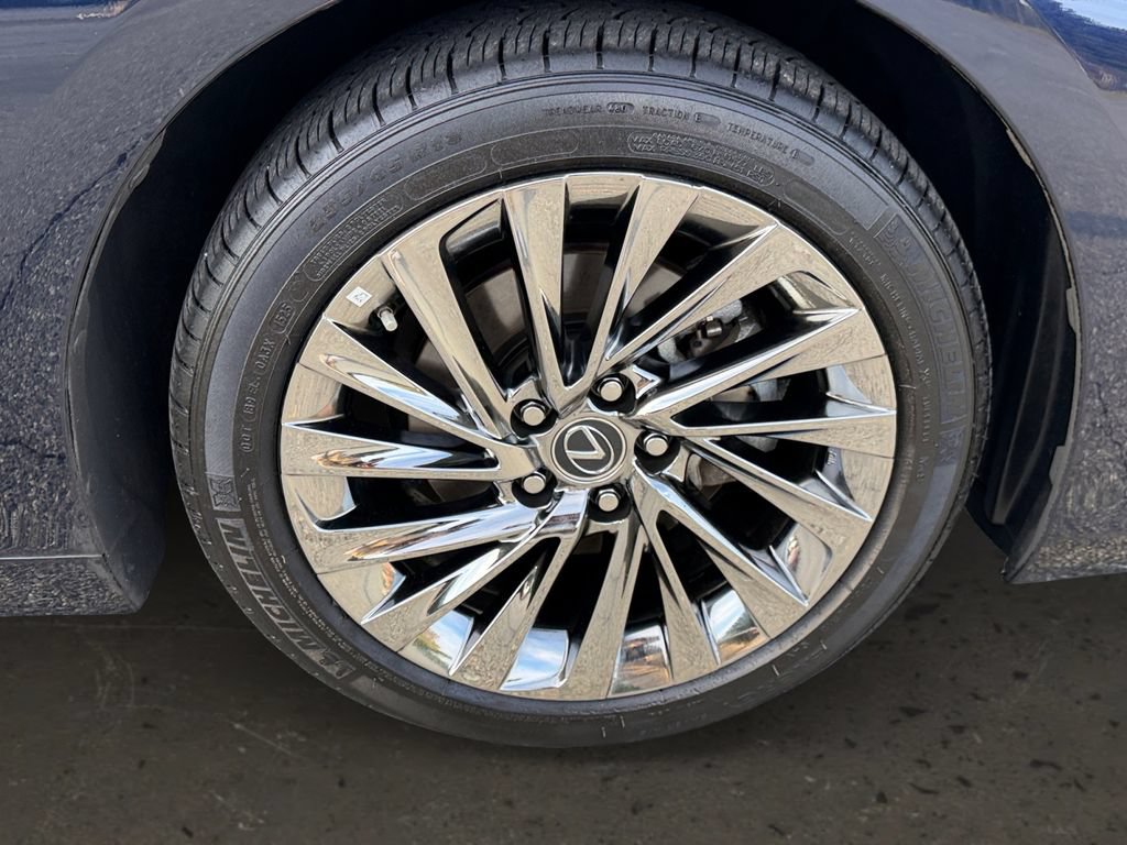 Certified 2025 Lexus ES 350 Ultra Luxury FWD image 26